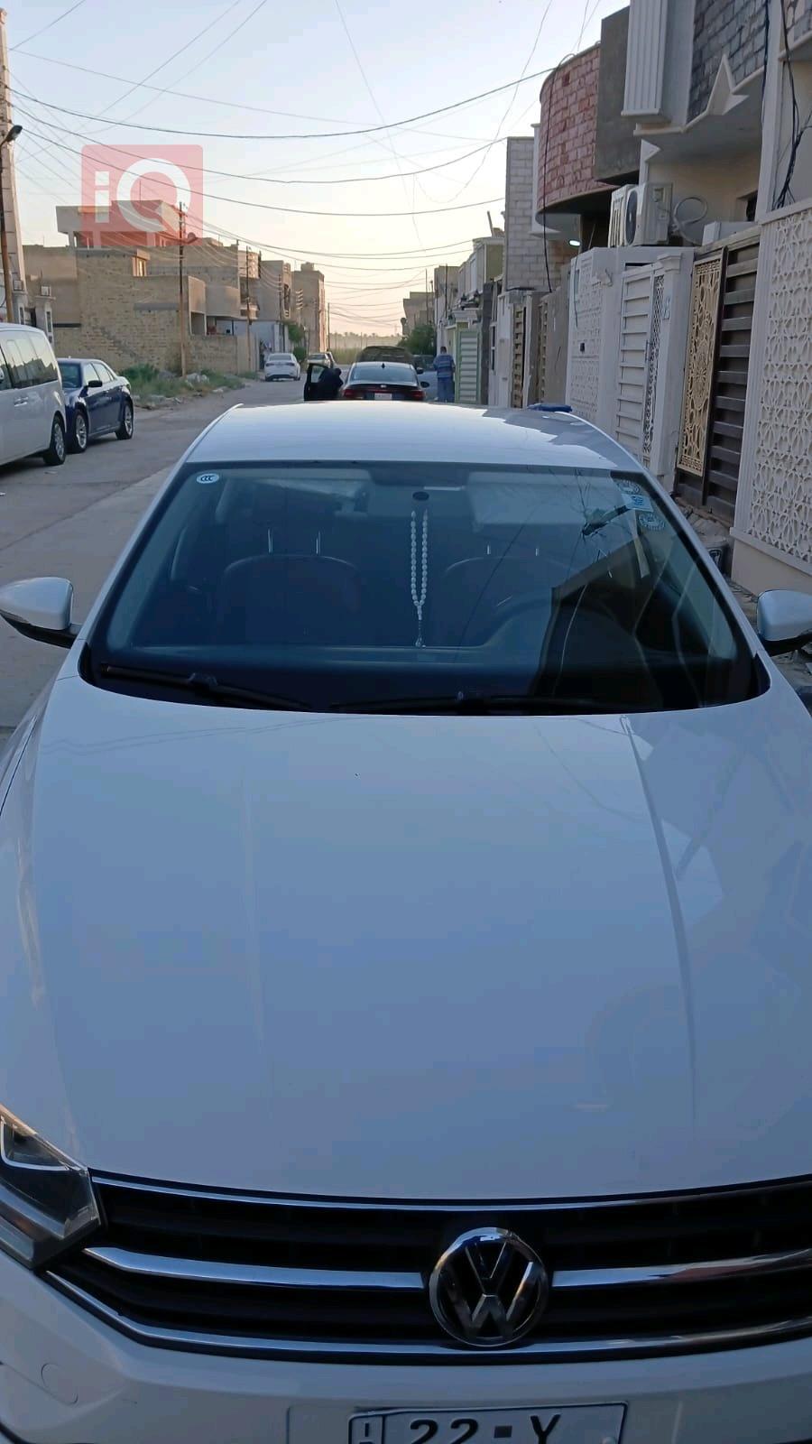فولكسفاغن بورا